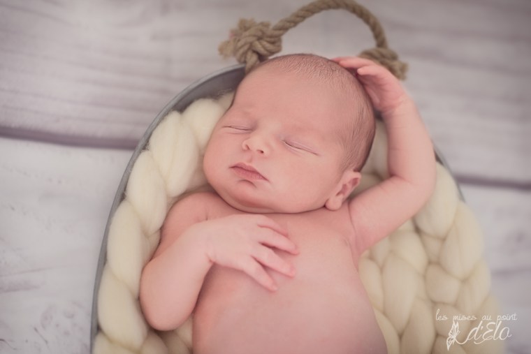 Séance nouveau né Haute Loire - Photographe Monistrol sur Loire